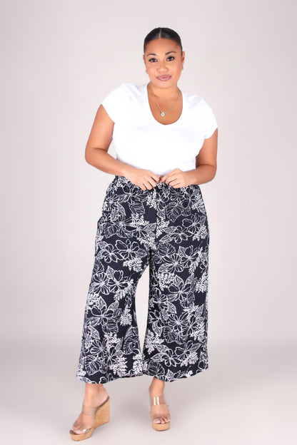 THE PARADISE CAPRI'S