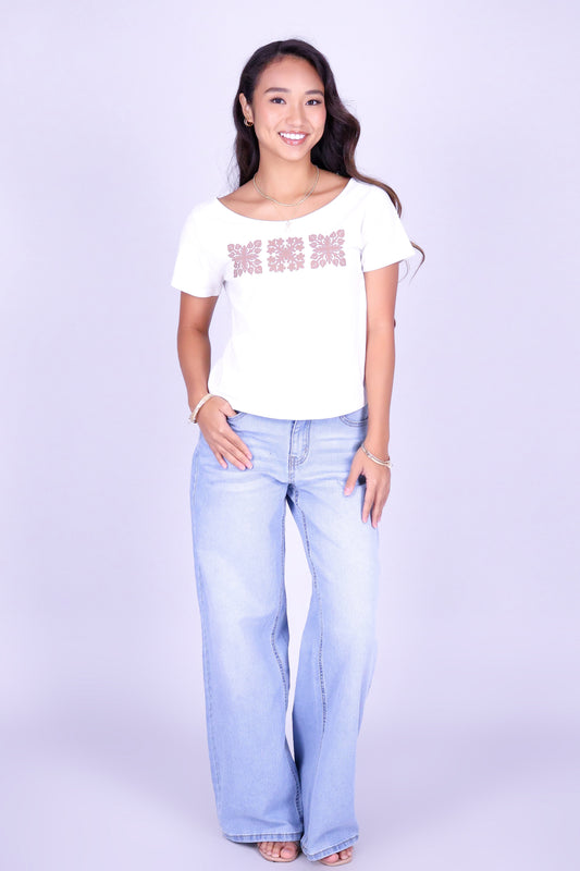 QUILT OFF SHOULDER CROP TEE