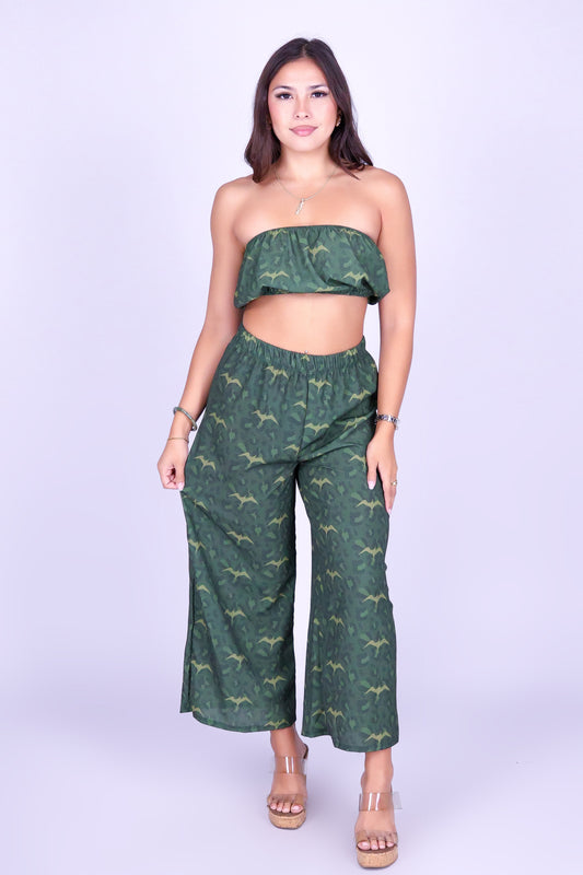 WILD IWA CAPRI'S