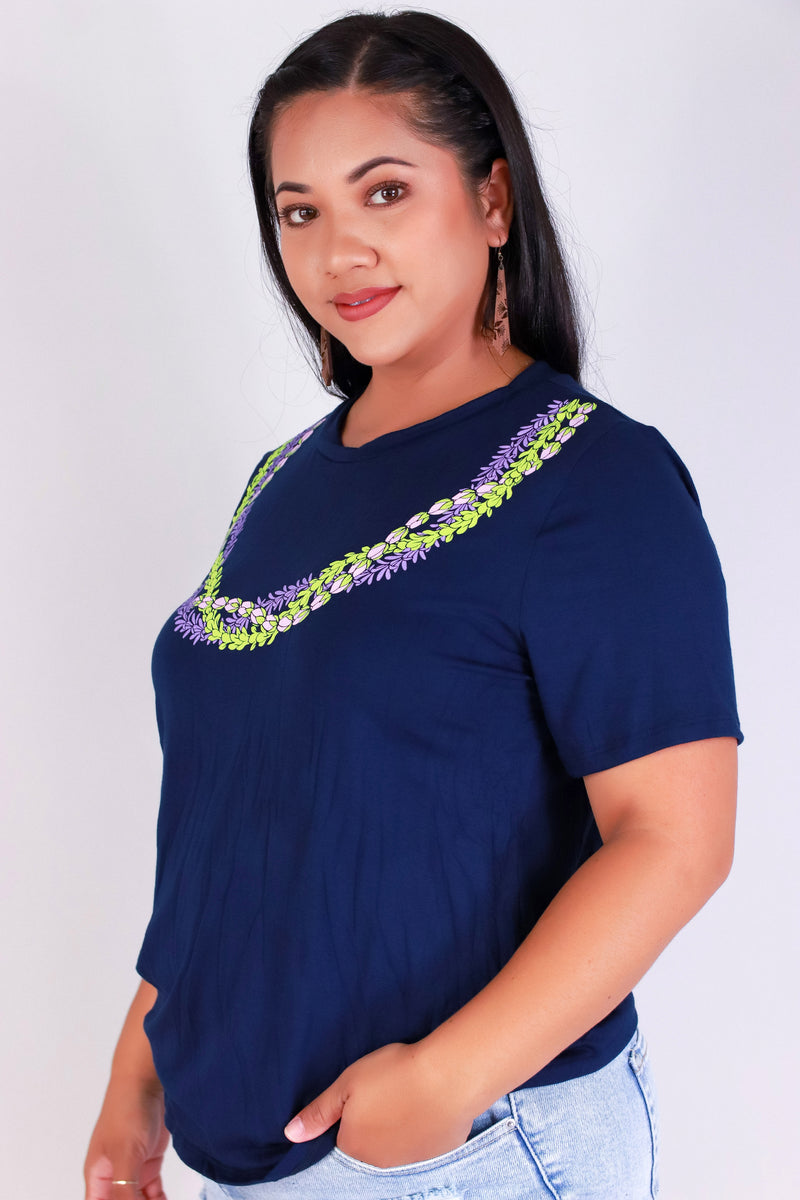 Jeans Warehouse Hawaii - PLUS S/S SCREENS - EKOLU TEE | By LUZ
