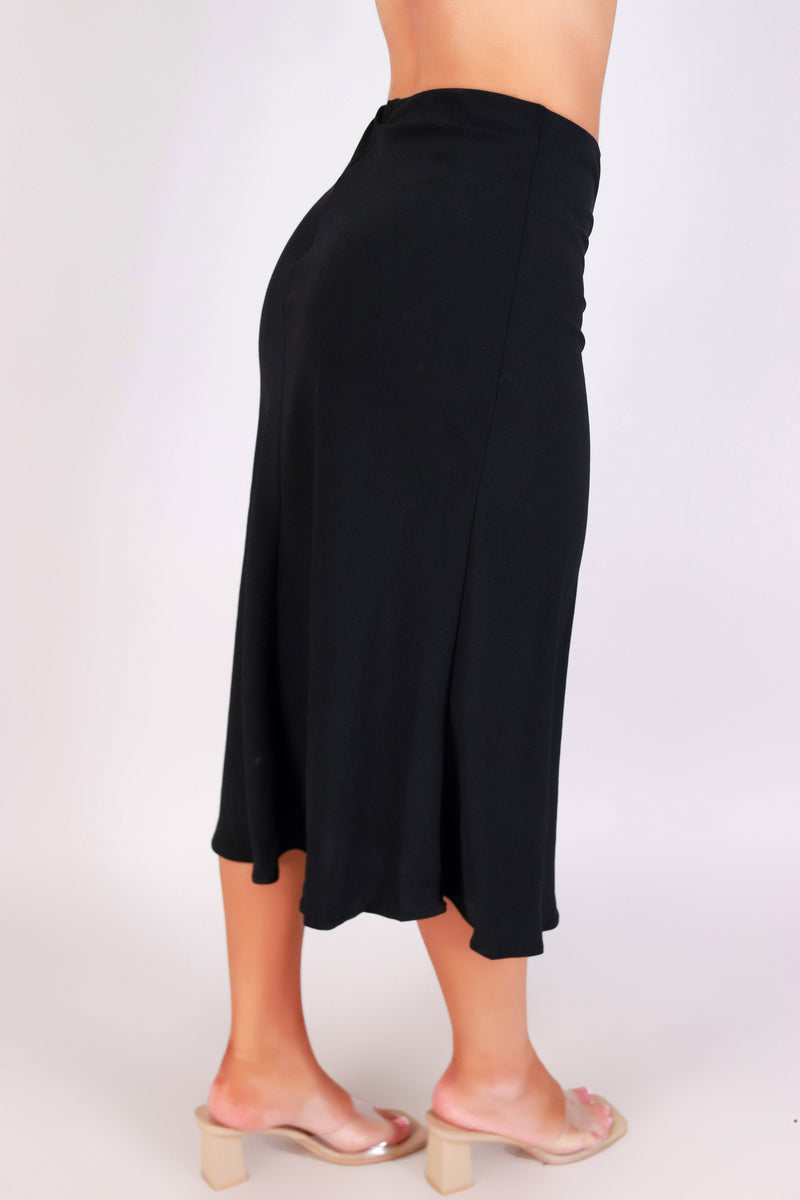 Jeans Warehouse Hawaii - WOVEN LONG SKIRT - TWIRL AWAY SKIRT | By PAPERMOON/ B_ENVIED