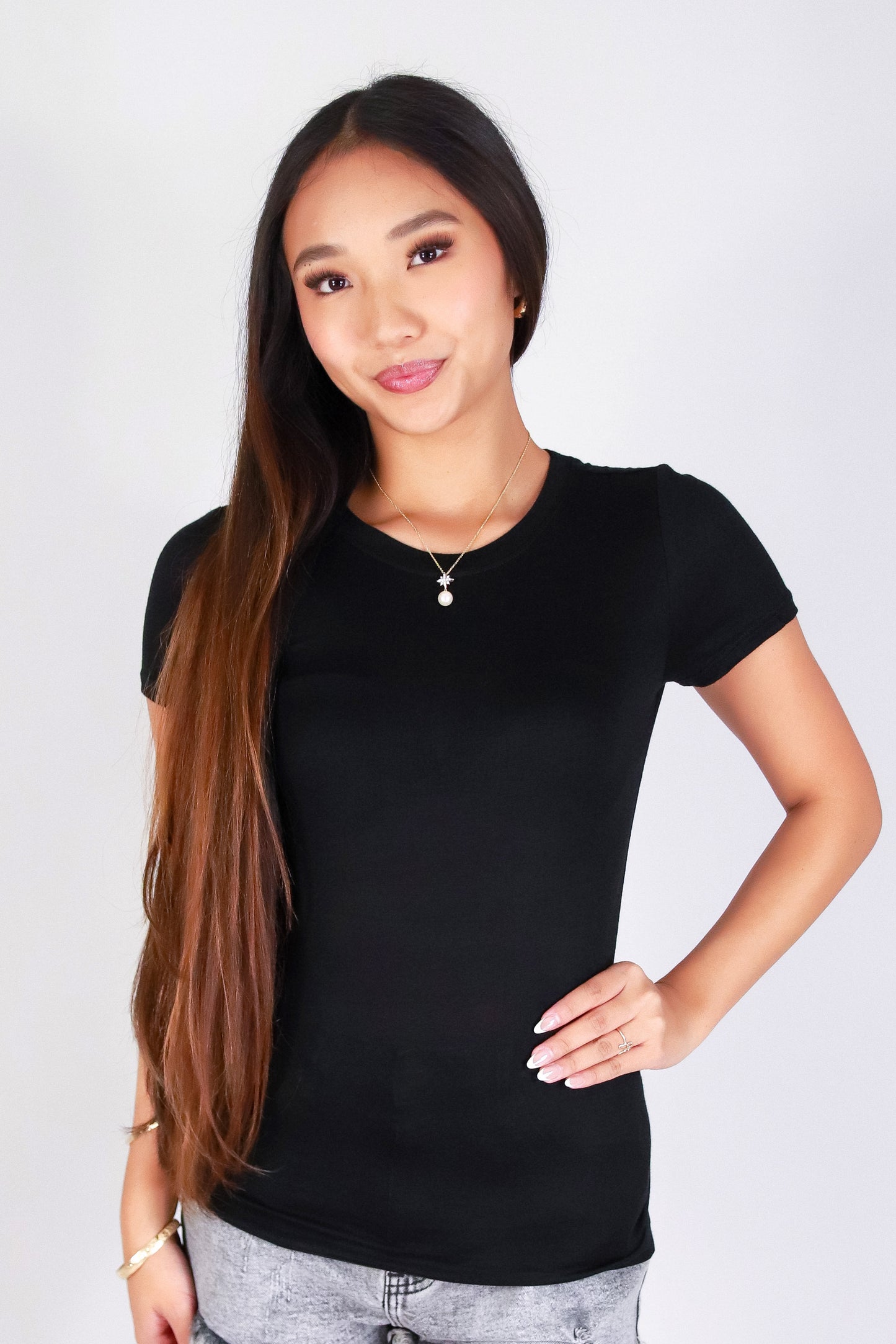 BARE BASIC TEE