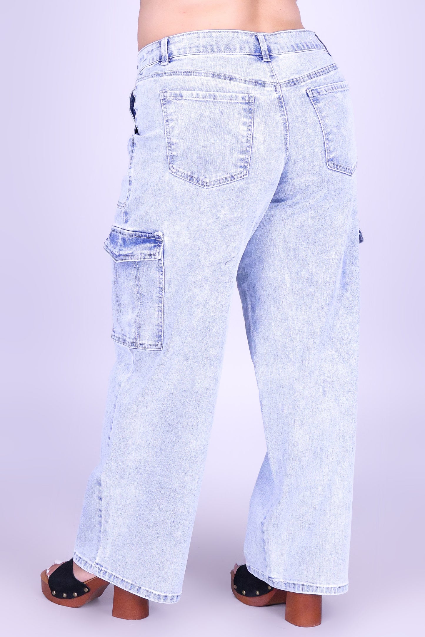 TRUE FORM CARGO JEANS