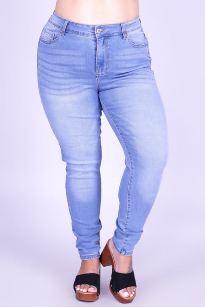 TAKE A MOMENT SKINNY JEANS