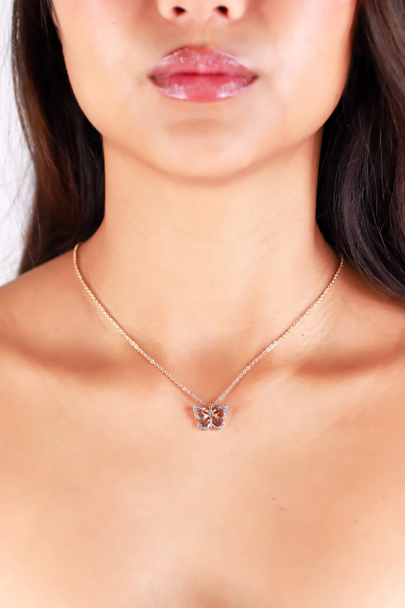 Jeans Warehouse Hawaii - NECKLACE SHORT PENDANT - GOLDEN FLUTTER | By PRINCE CO