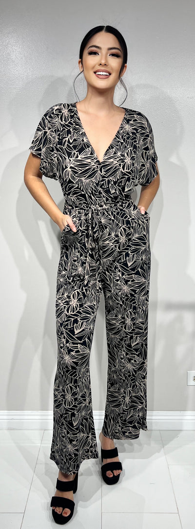 Jeans Warehouse Hawaii - PRINT JUMPERS - SHORT SLEEVE TROPICAL PRINT JUMPSUIT | By GILLI