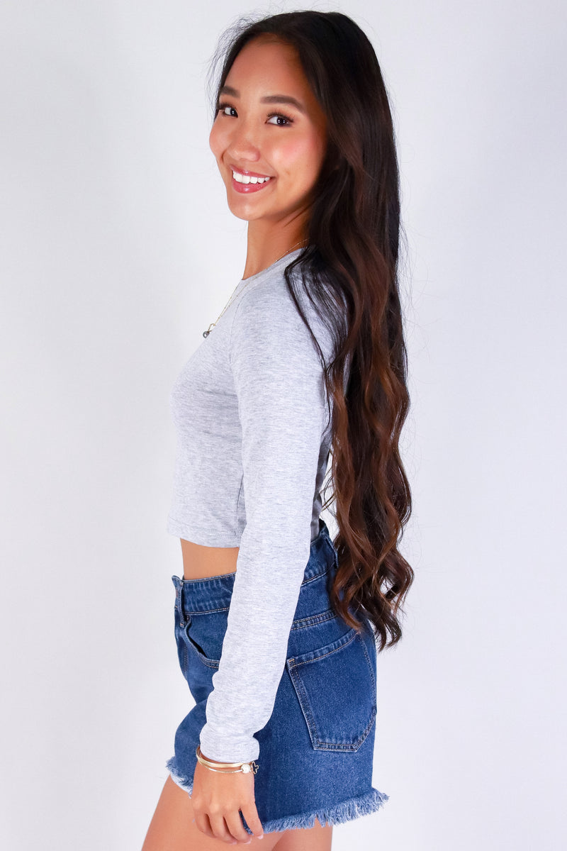 Jeans Warehouse Hawaii - L/S SOLID BASIC - BE THE DIFFERENCE TOP | By ROSIO