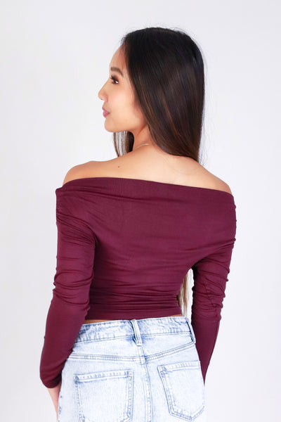 GLOW MOMENT OFF SHOULDER TOP