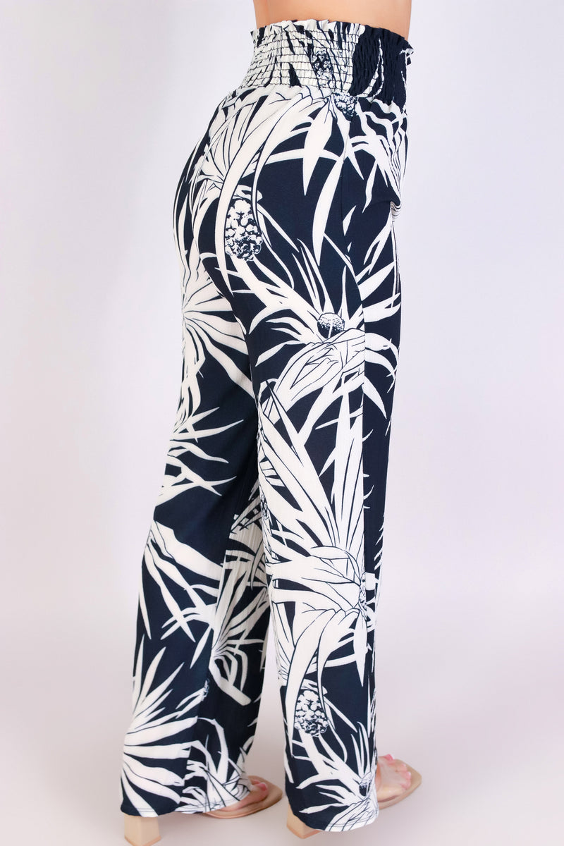 Jeans Warehouse Hawaii - PRINT WOVEN PANTS - LAUHALA SMOCKED WAIST PANTS | By LUZ