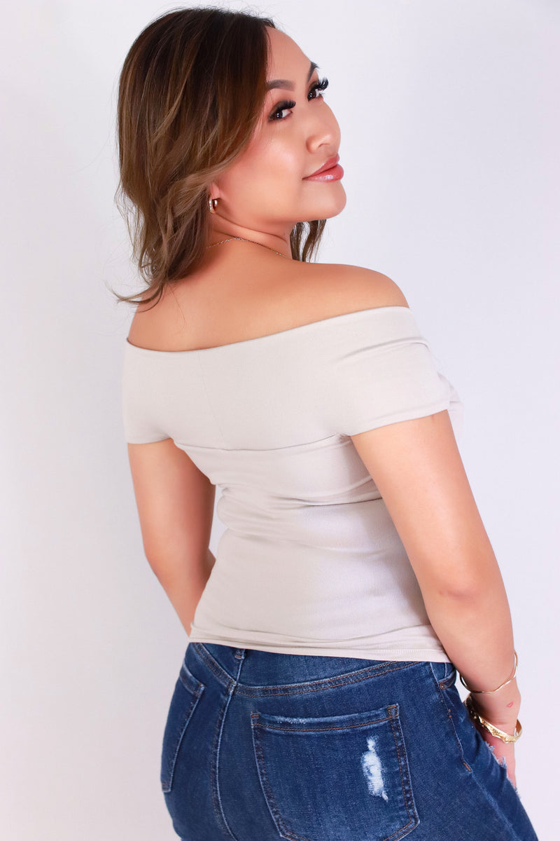 Jeans Warehouse Hawaii - S/S SOLID KNIT TOPS - UPTOWN GLOW OFF-SHOULDER TOP | By OLIVE & CO