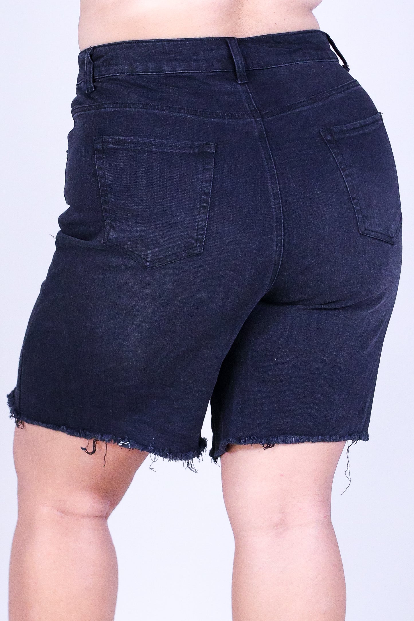 LEAVE IT TO ME SHORTS