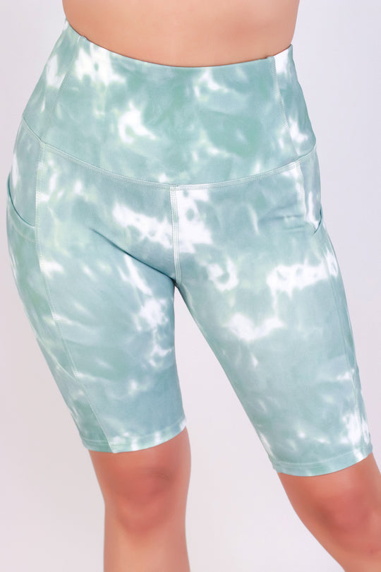 FLOW & DYE BIKE SHORTS