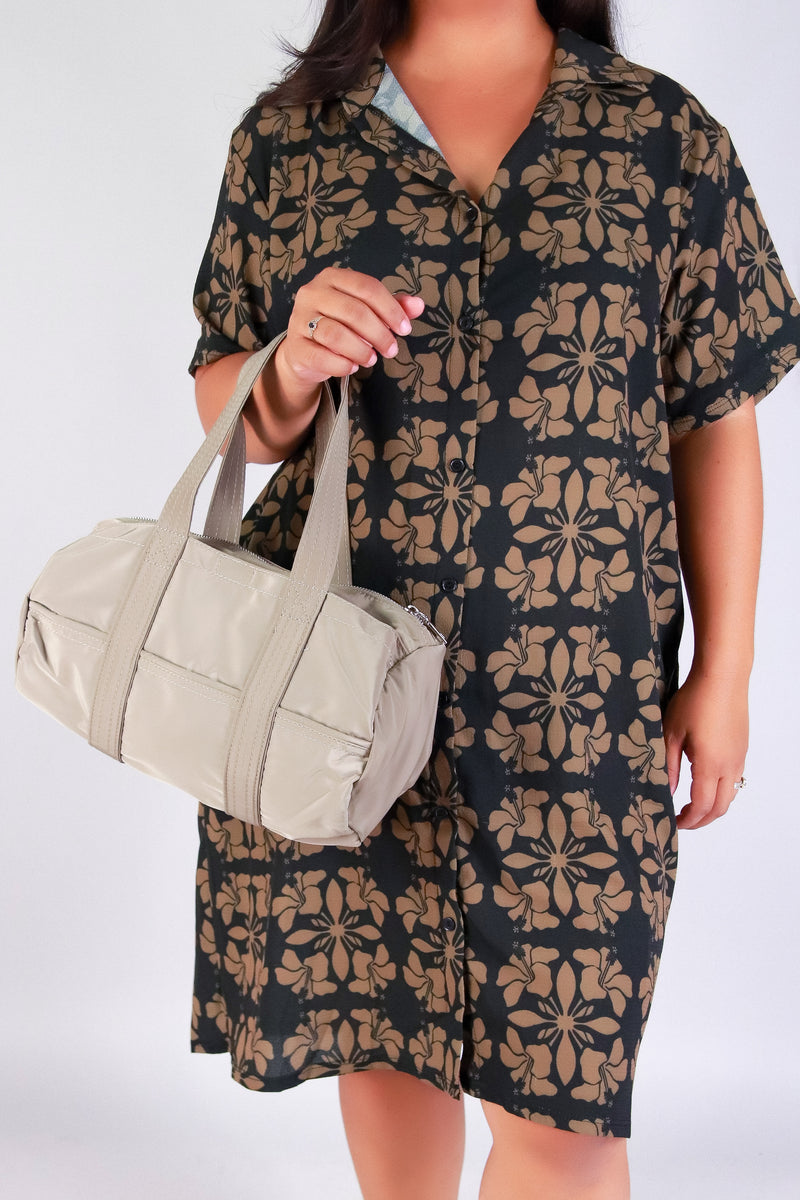 Jeans Warehouse Hawaii - TOTES - YOGA TOTE | By DUELLE FASHION INC