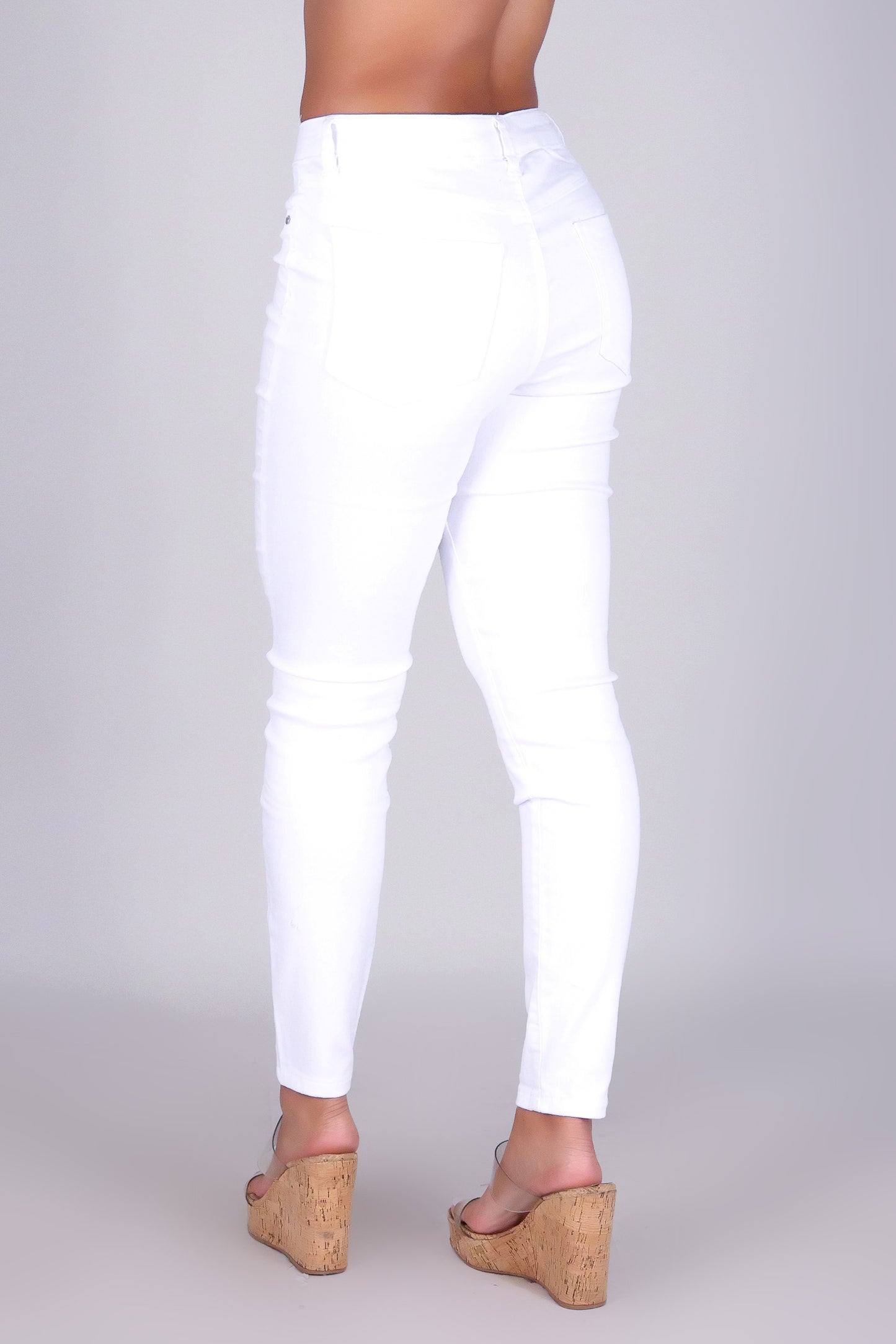 CLASSIC FIT SKINNY JEANS