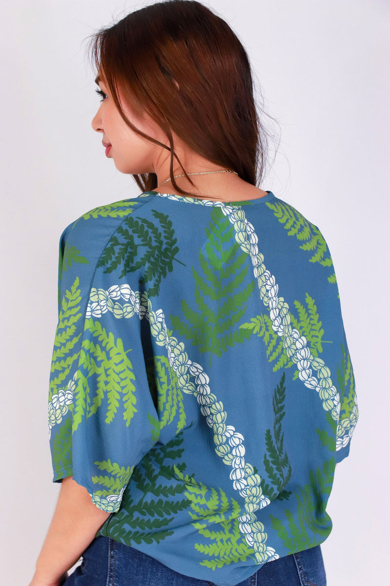 Jeans Warehouse Hawaii - S/S PRINT WOVEN DRESSY TOPS - PIKAKE PALAPALAI TWIST BOTTOM TOP | By LUZ
