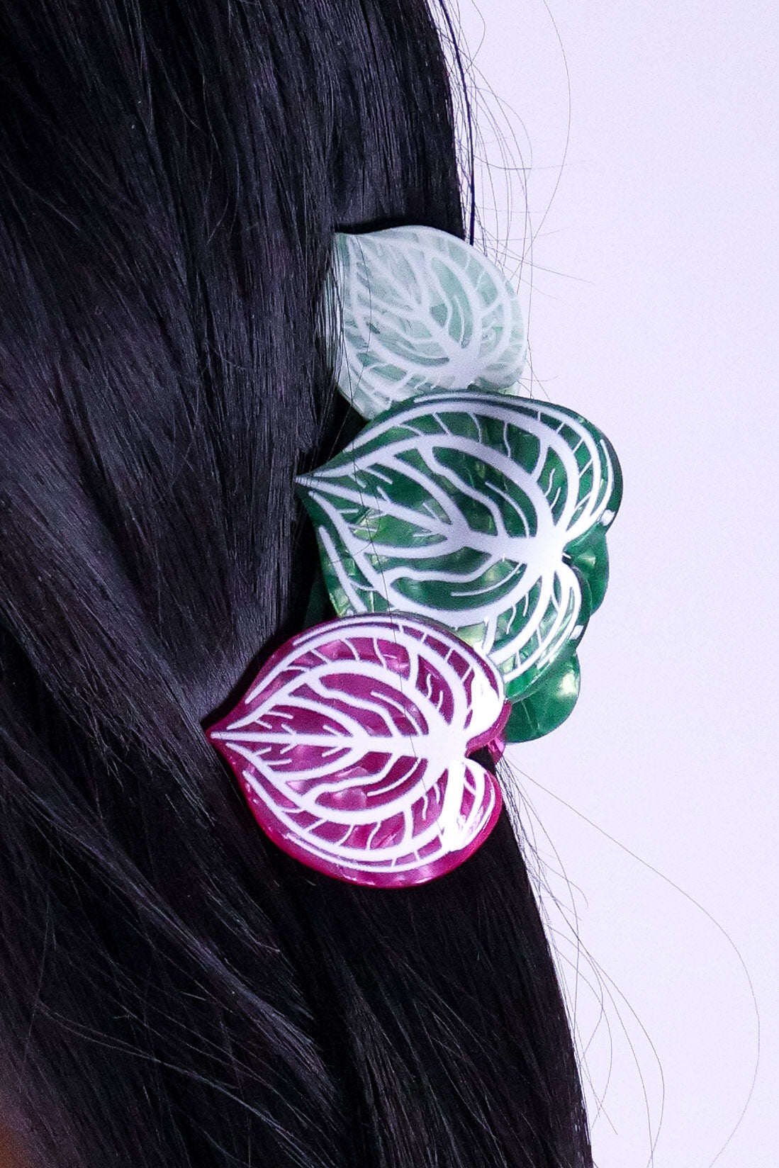 LEAF CLAW CLIP