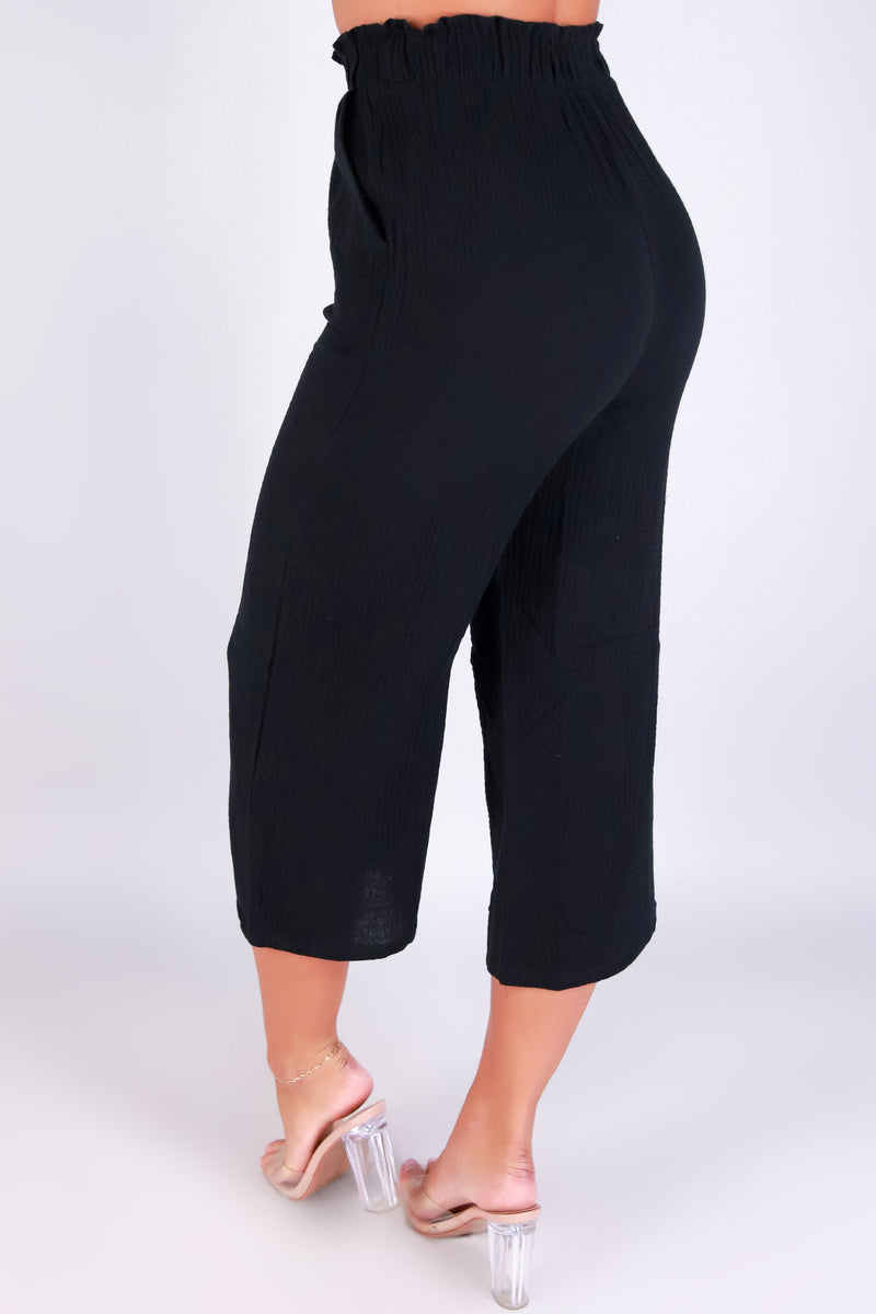 Jeans Warehouse Hawaii - SOLID WOVEN CAPRI&