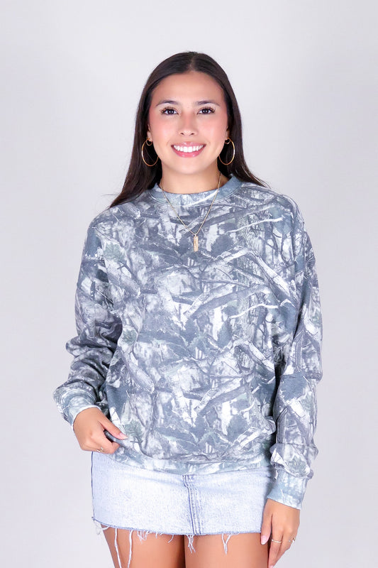 WILDERNESS MUSE HUNTING CAMO SWEATER