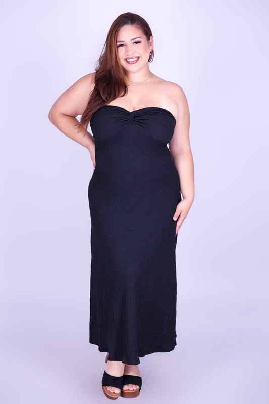 MADE OF MOMENTS MAXI DRESS