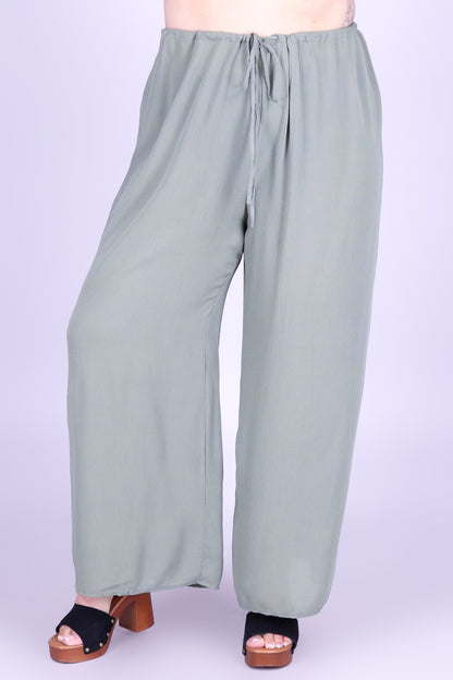 WEAR THE MOMENT PANTS