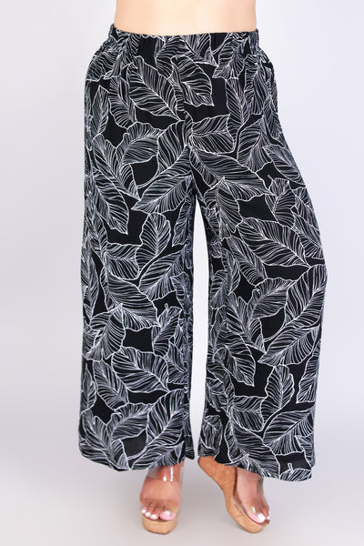 TROPICAL LEAF CAPRI'S