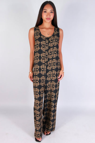 Jeans Warehouse Hawaii - PRINT CASUAL JUMPSUITS - HIBISCUS QUILT NO WAIST JUMPSUIT | By LUZ