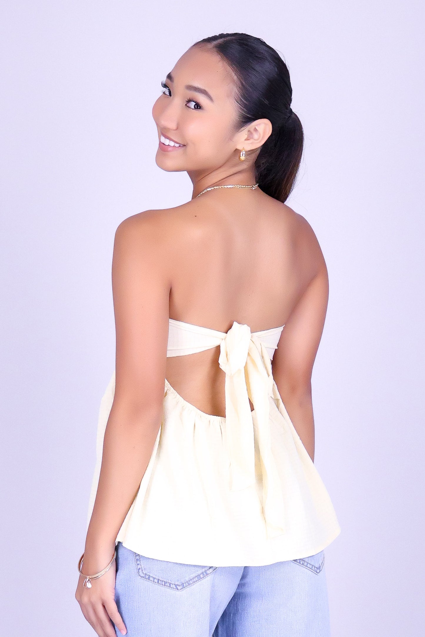 SWEETHEART SMOCKED TUBE TOP