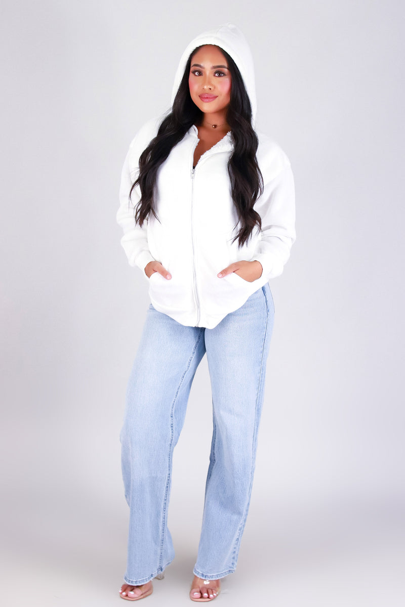 WEEKEND FLUFF SHERPA JACKET