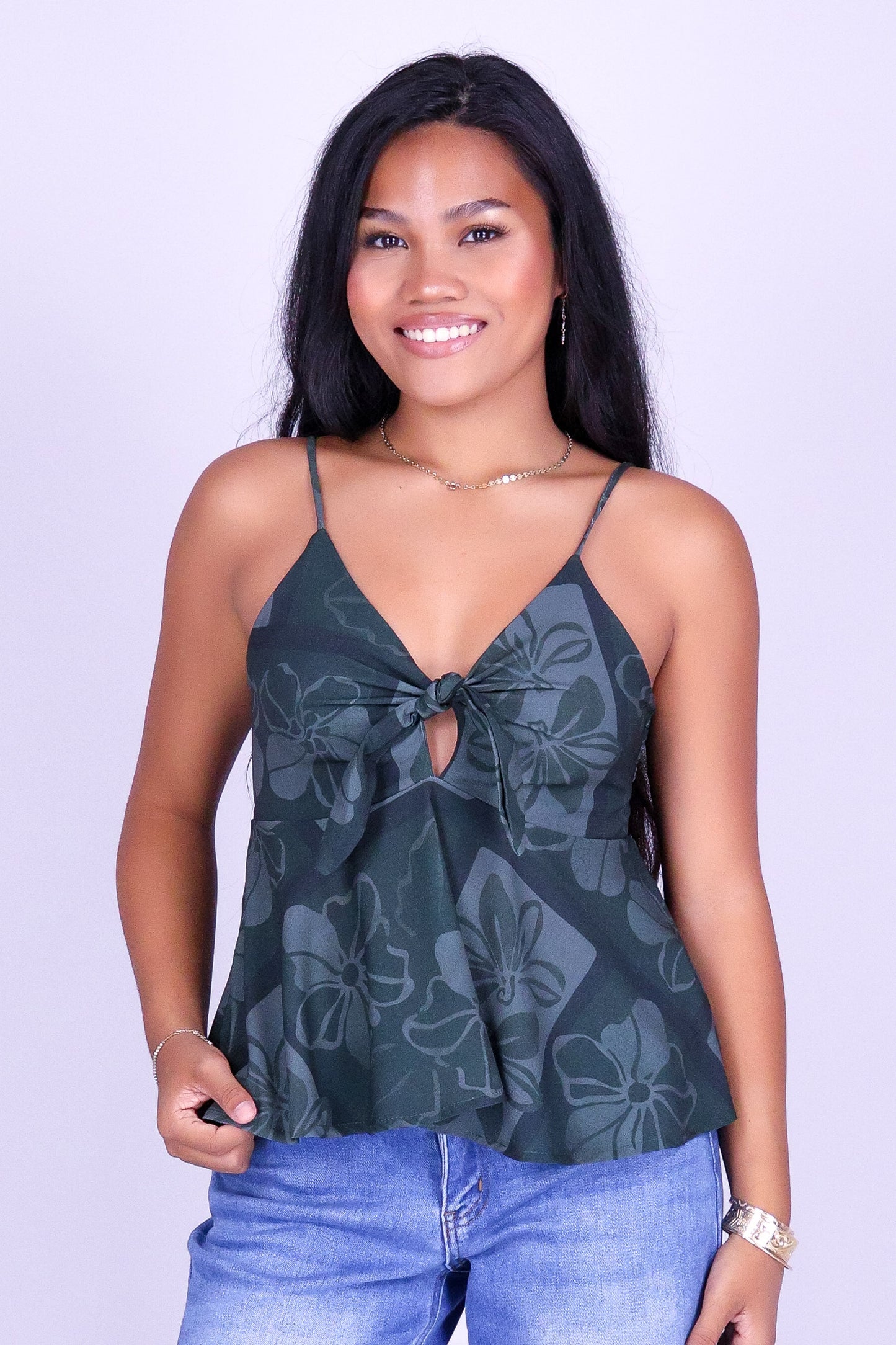 PUA STAMP TIE FRONT TOP