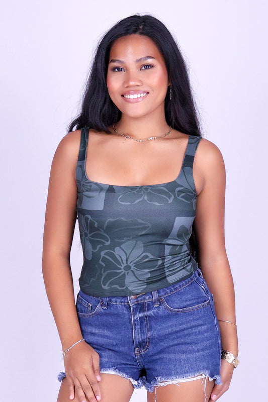 PUA STAMP SQUARE NECK TOP