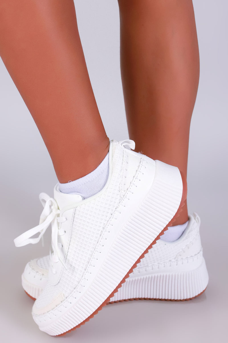 Jeans Warehouse Hawaii - TENNIS SHOES - LACE UP TENNIS SHOE | By FOREVER LINK