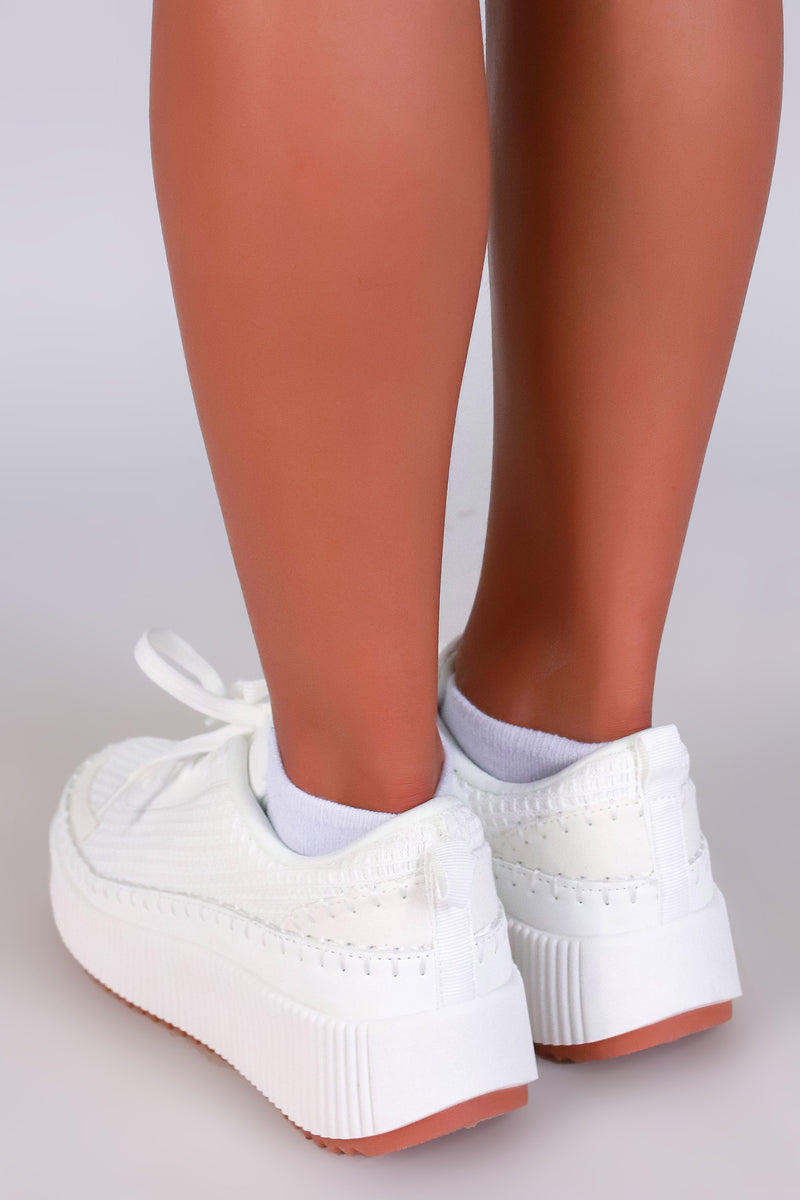 Jeans Warehouse Hawaii - TENNIS SHOES - LACE UP TENNIS SHOE | By FOREVER LINK