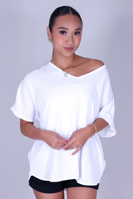 SUMMER CLASS V-NECK TOP