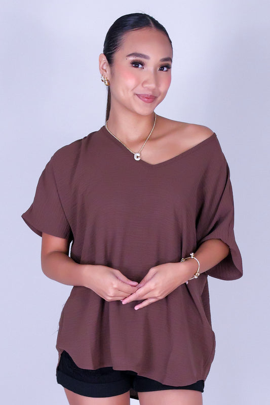 SUMMER CLASS V-NECK TOP