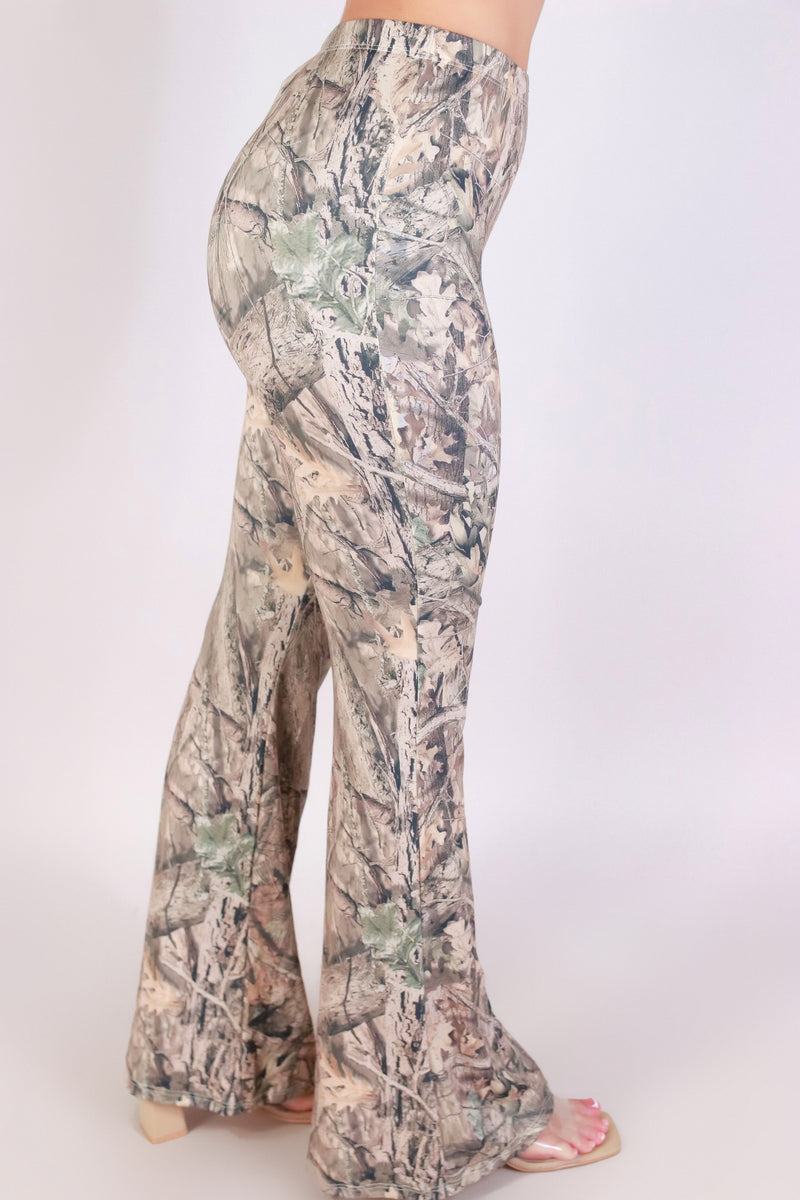 Jeans Warehouse Hawaii - PRINT KNIT PANTS - HUNTING CAMO FLARE PANTS | By PAPERMOON/ B_ENVIED