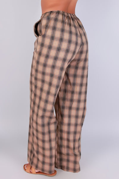 Jeans Warehouse Hawaii - PRINT WOVEN PANTS - CHECKMATE PAJAMA PANTS | By ACTIVE USA
