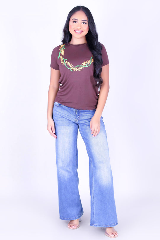 PUAKENIKENI TI LEAF LEI TEE