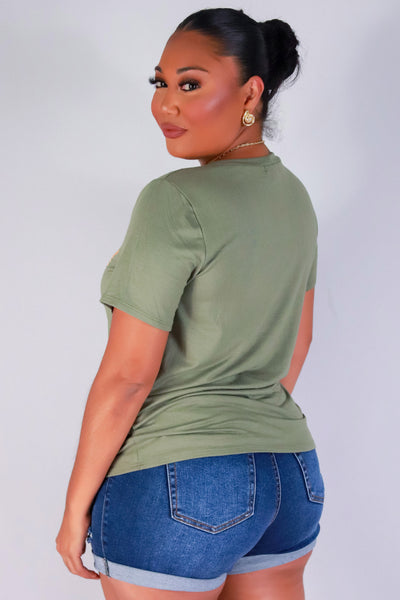 Jeans Warehouse Hawaii - PLUS S/S SCREENS - PUAKENIKENI 3 STRAND LEI TEE | By LUZ