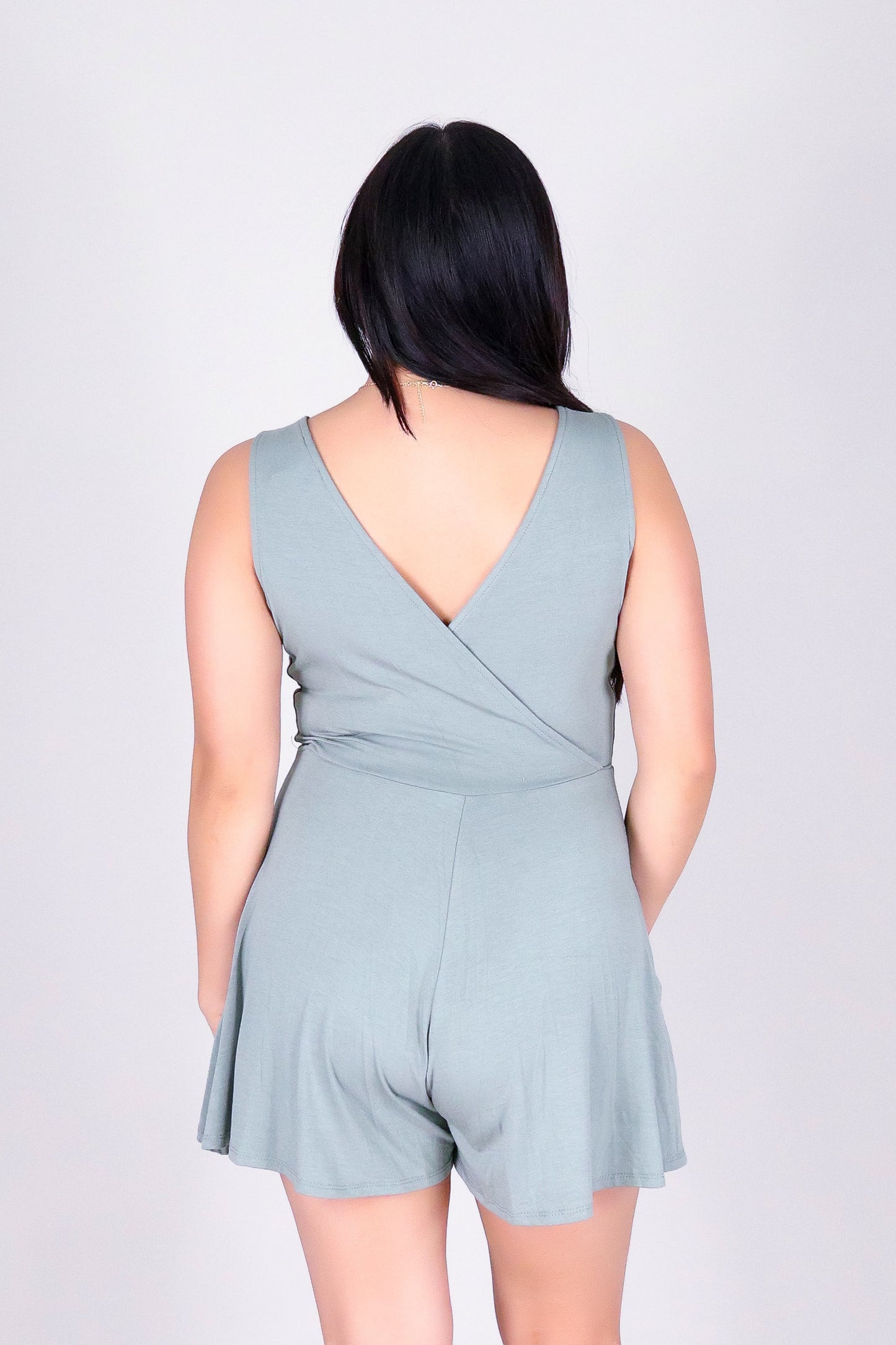 ALL DAY CHIC ROMPER