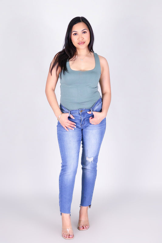 THE DAILY SCULPT BODYSUIT