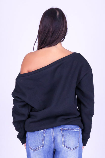 3 IWA OFF SHOULDER SWEATER