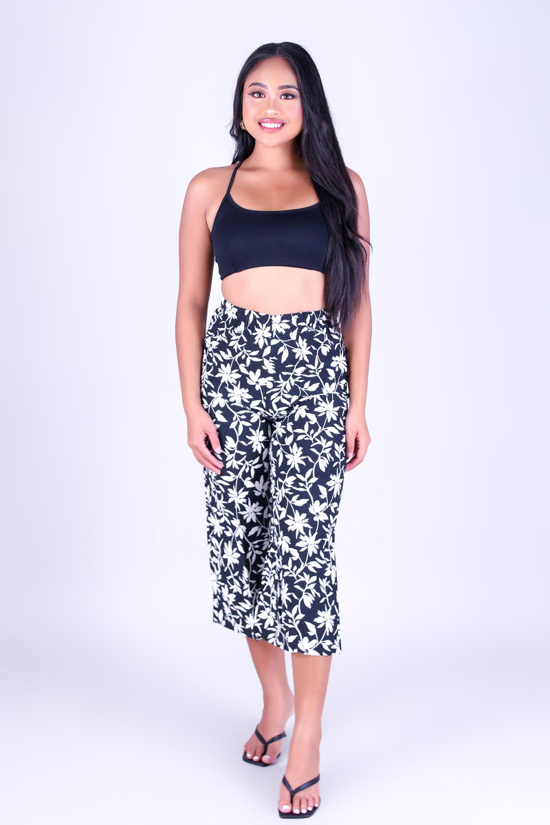 MORNING MEADOW CAPRI&