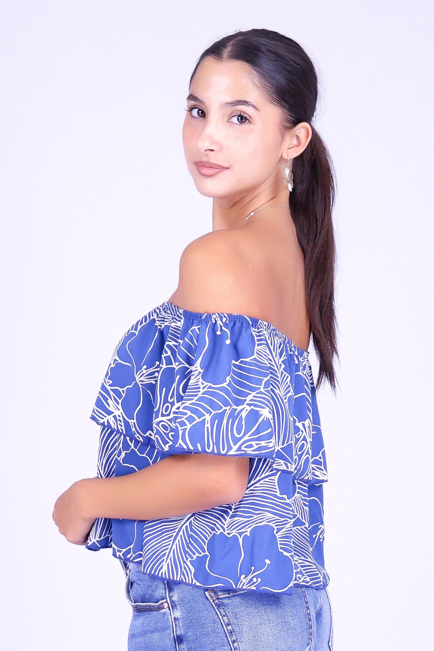 OUTLINE BLOOM OFF SHOULDER TOP