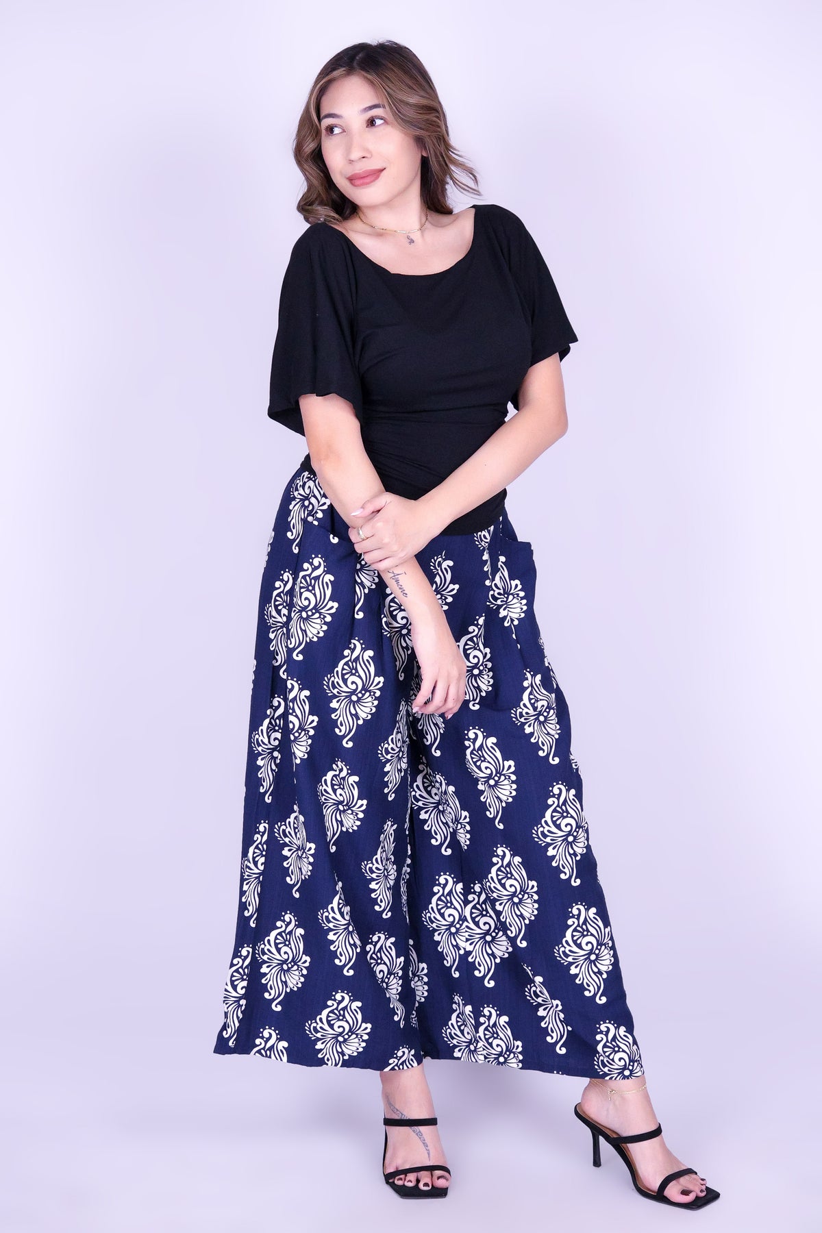 ELEVATED EASE DOLMAN TOP