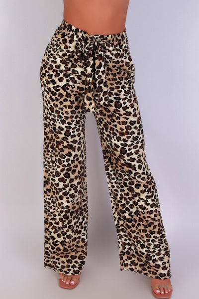 Jeans Warehouse Hawaii - PRINT WOVEN PANTS - CHIC INSTINCT PANTS | By AMBIANCE APPAREL