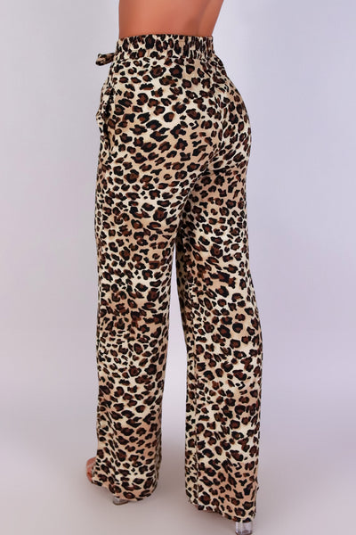 Jeans Warehouse Hawaii - PRINT WOVEN PANTS - CHIC INSTINCT PANTS | By AMBIANCE APPAREL