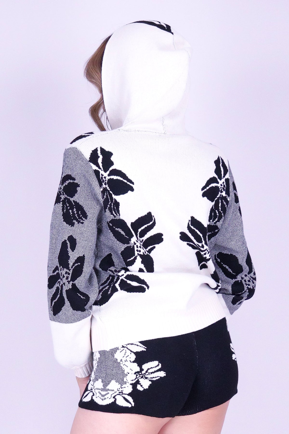 THE WAY IT FEELS SWEATER HOODIE