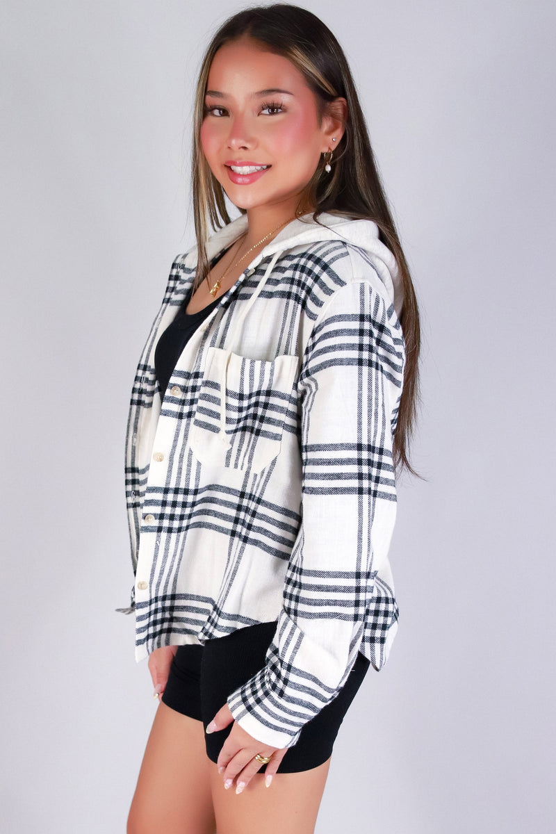 Jeans Warehouse Hawaii - L/S PRINT WOVEN CASUAL TOPS - PLAID DAYS TOP | By STYLE MELODY