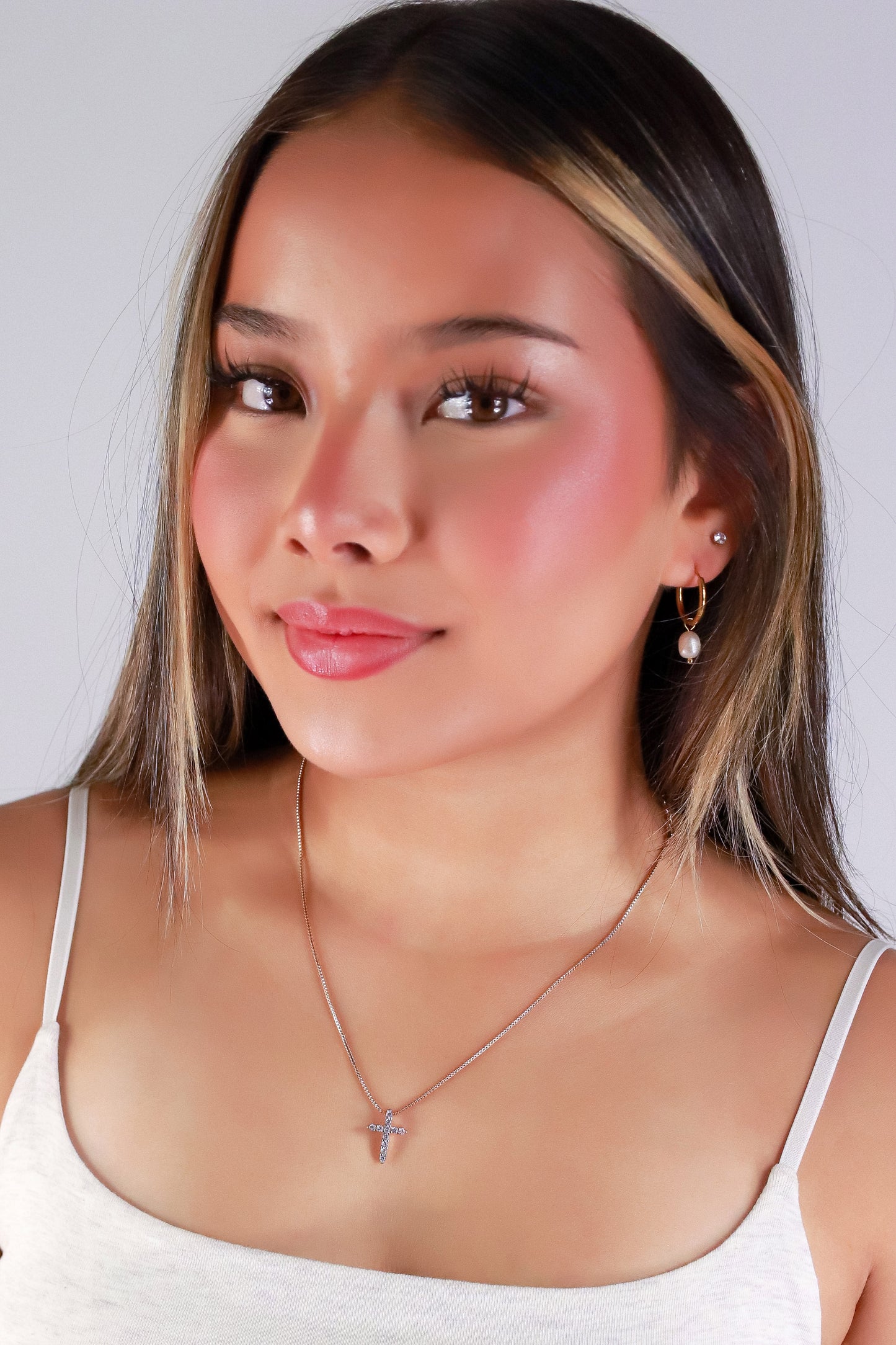 Jeans Warehouse Hawaii - NECKLACE SHORT PENDANT - RADIANT CROSS NECKLACE | By PRINCE CO