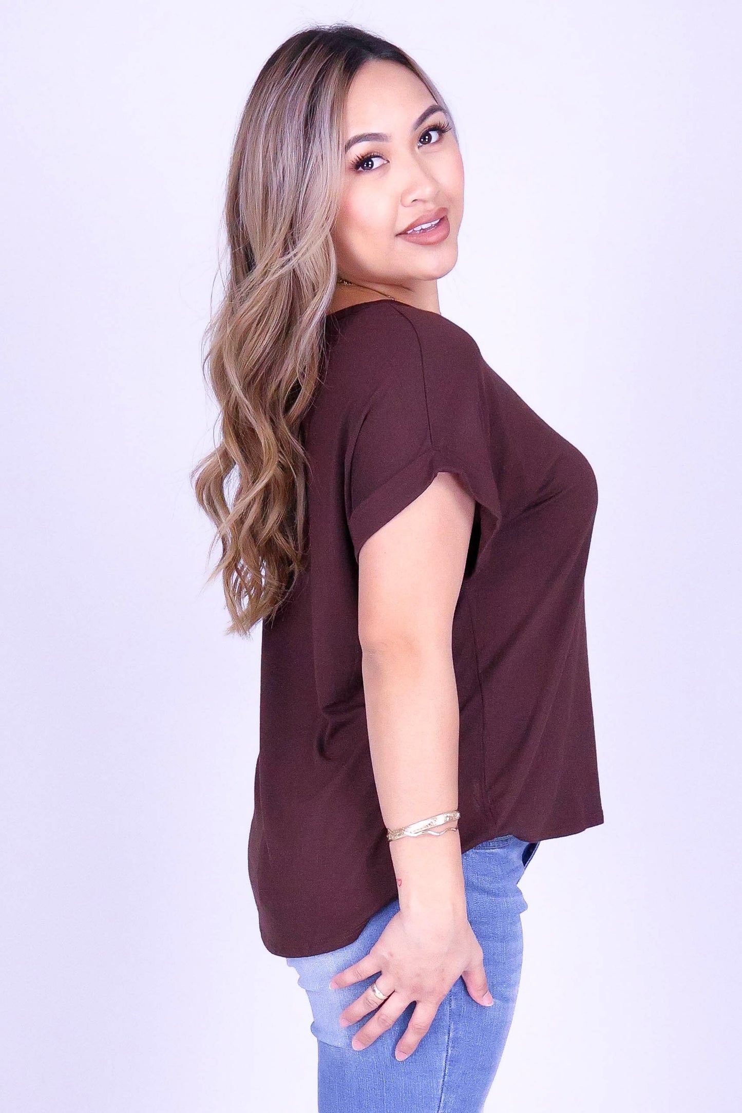 MODERN MUSE TEE